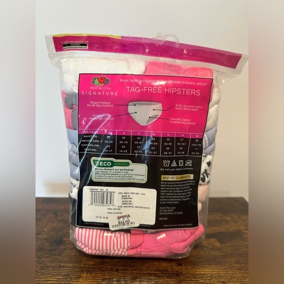 Fruit Of The Loom Girls Super Value Pack of 14 Hipsters NWT Size 16 - Picture 4 of 4